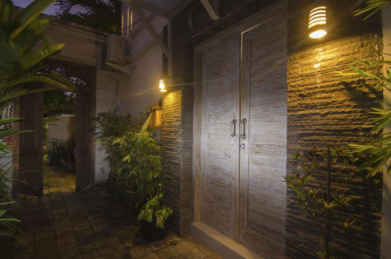 Villa Maya Seminyak Esterno foto