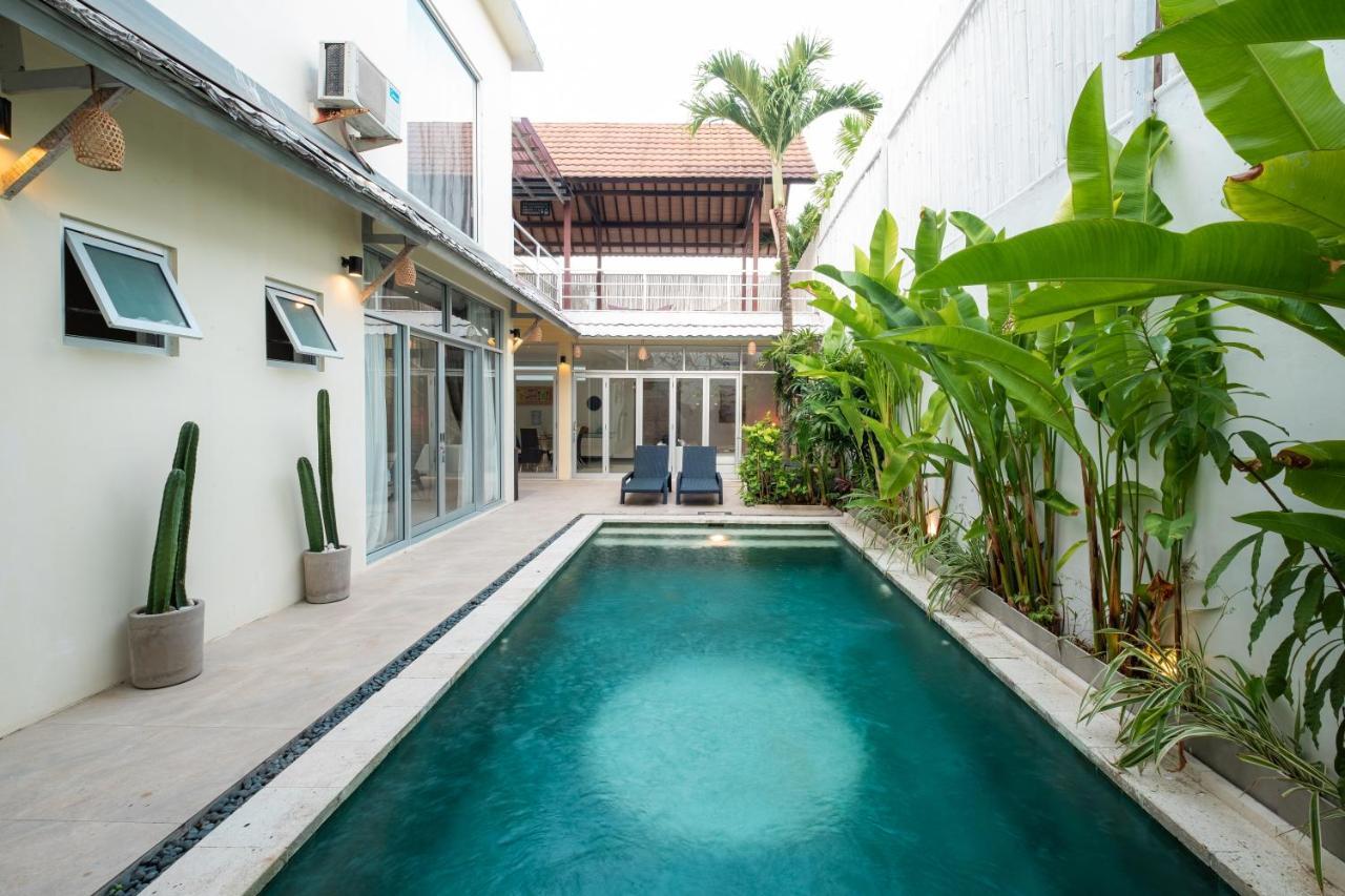 Villa Maya Seminyak Esterno foto