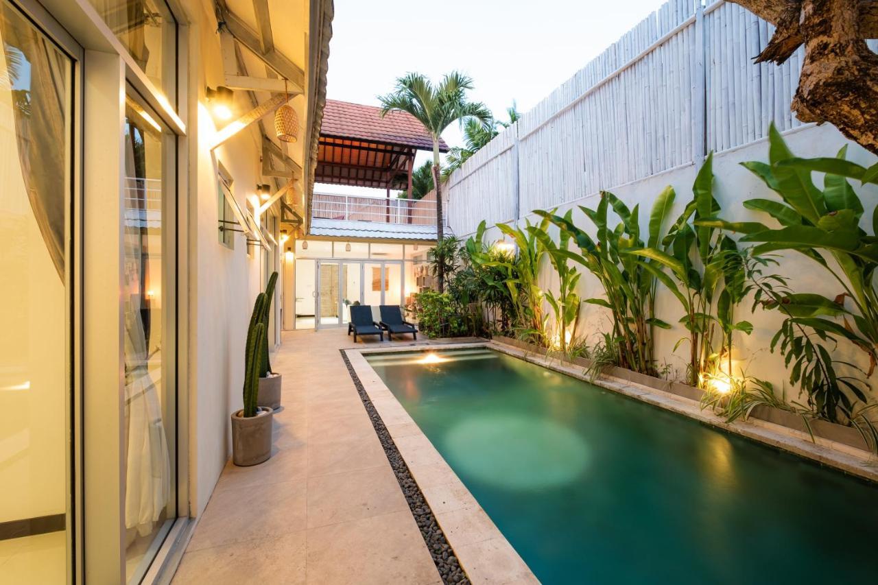 Villa Maya Seminyak Esterno foto
